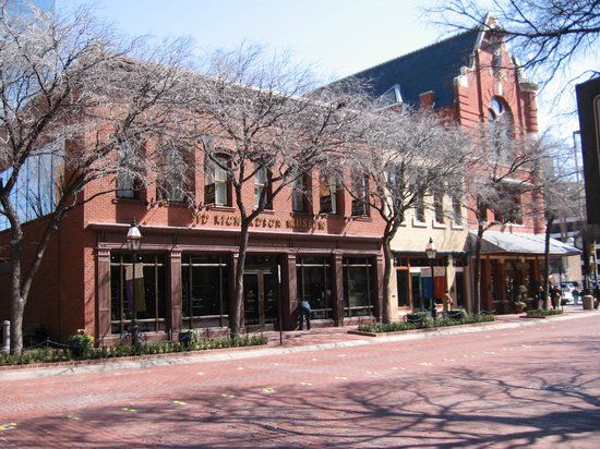 Sid Richardson Museum